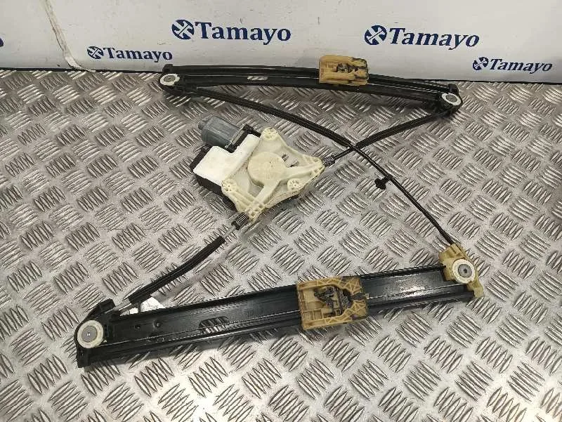 Elevalunas Delantero Derecho para Seat Ibiza (Kj1)