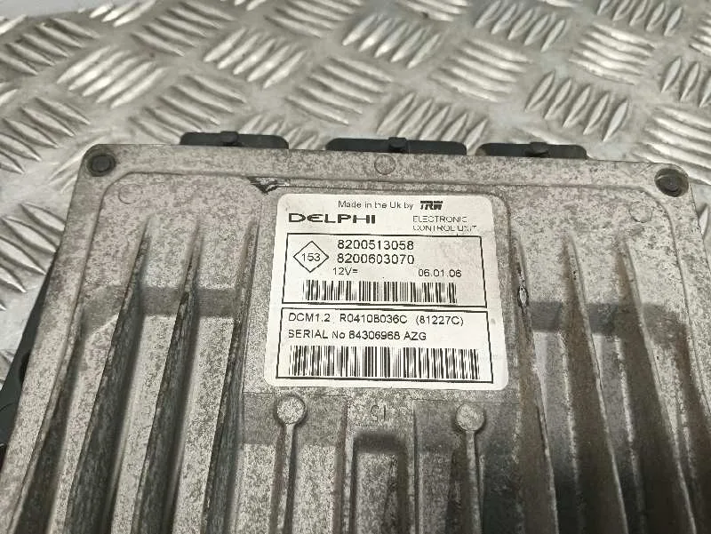 Centralita Motor Uce para Dacia Logan