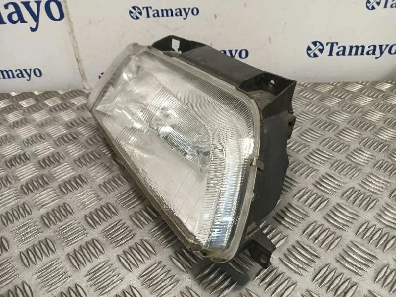 Faro Derecho para Citroën Xantia Berlina