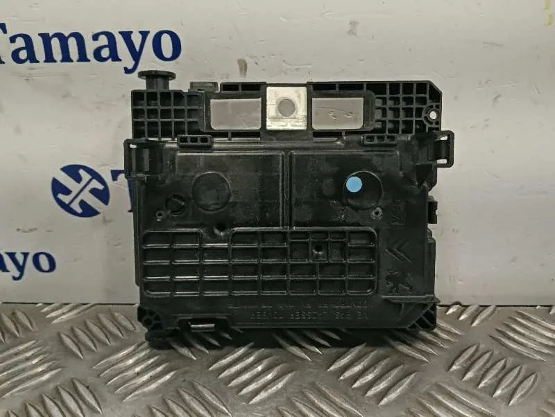 Caja Reles / Fusibles para Citroën Ds3
