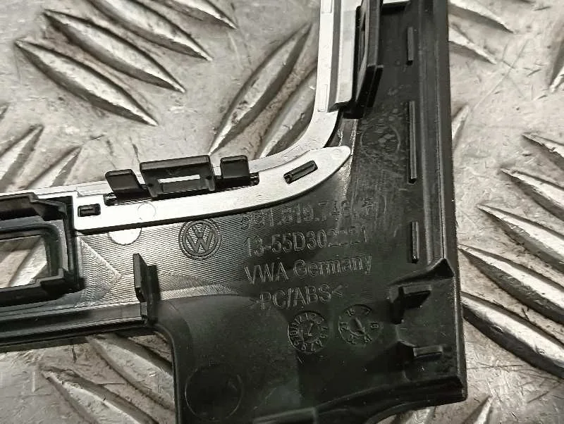 Moldura para Volkswagen Golf Vii Variant (Ba5, Bv5)