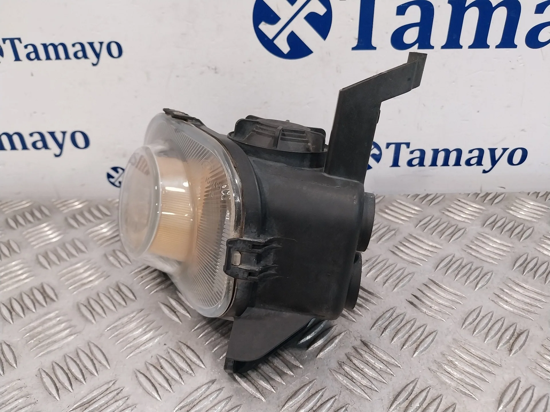 Faro Antiniebla Derecho para Opel Corsa D