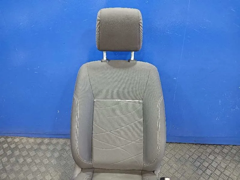 Asiento Delantero Derecho para Ford Fiesta (Ccn)