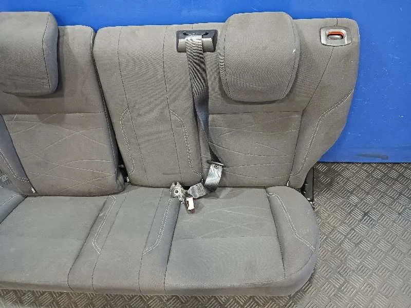 Asientos Traseros para Ford Fiesta (Ccn)