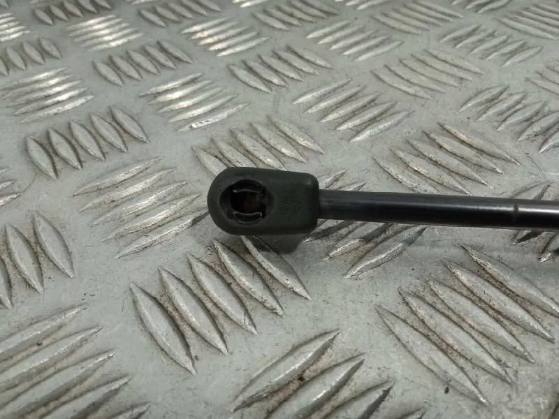 Amortiguadores Maletero / Porton para Audi A4 Berlina (8E)