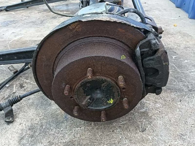 Puente Trasero para Mitsubishi Montero (V20/V40)