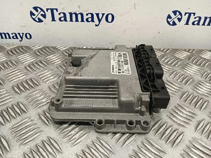 Centralita Motor Uce para Peugeot Partner Kasten