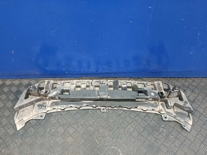 Travesano Inferior para Ford Fiesta (Ccn)