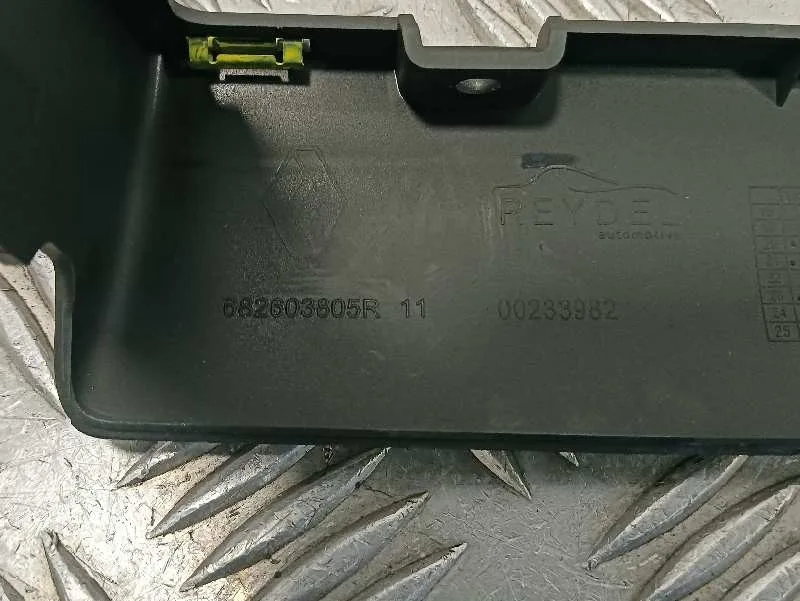 Moldura para Nissan Interstar