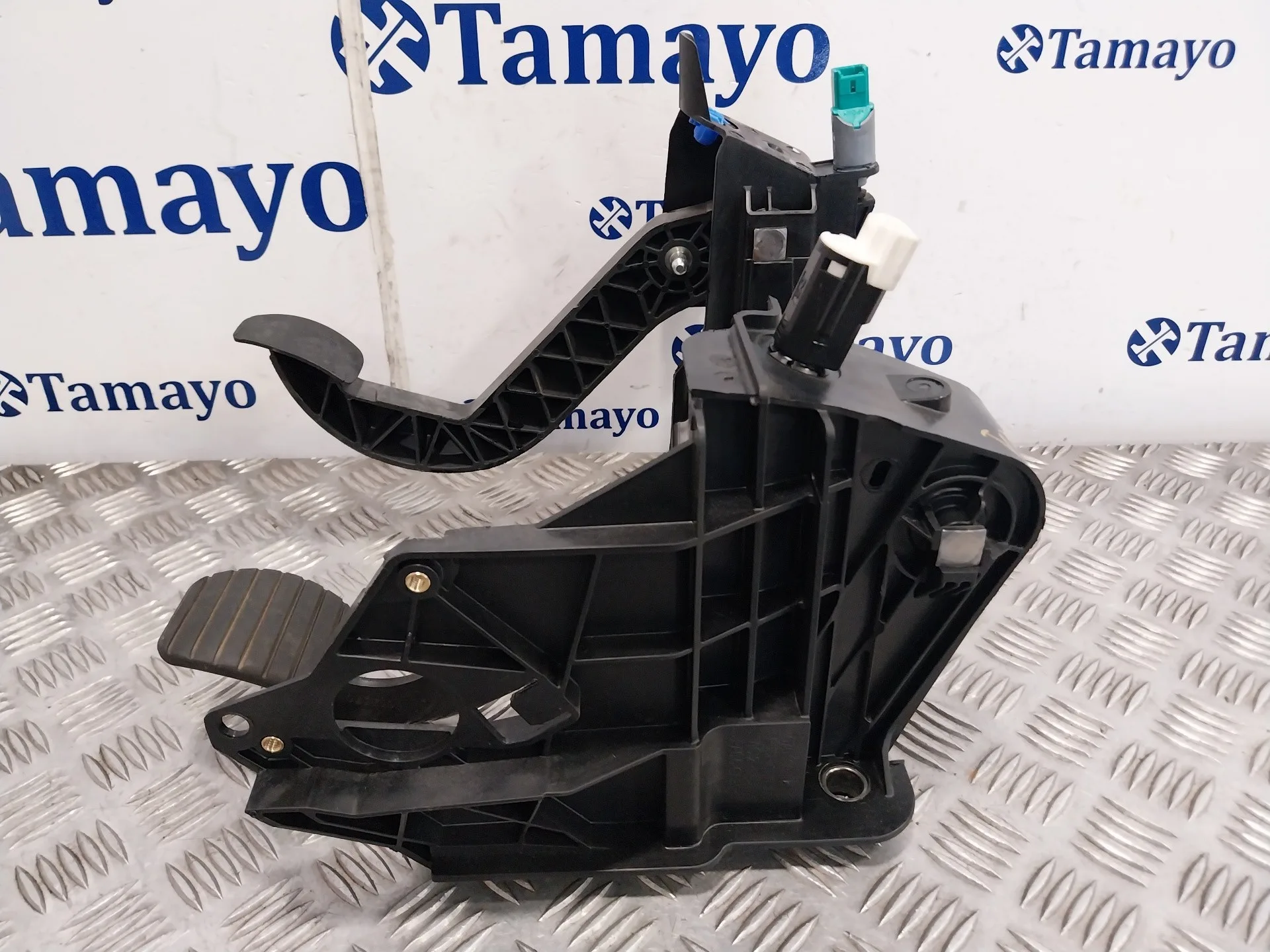 Pedal Freno para Nissan Interstar