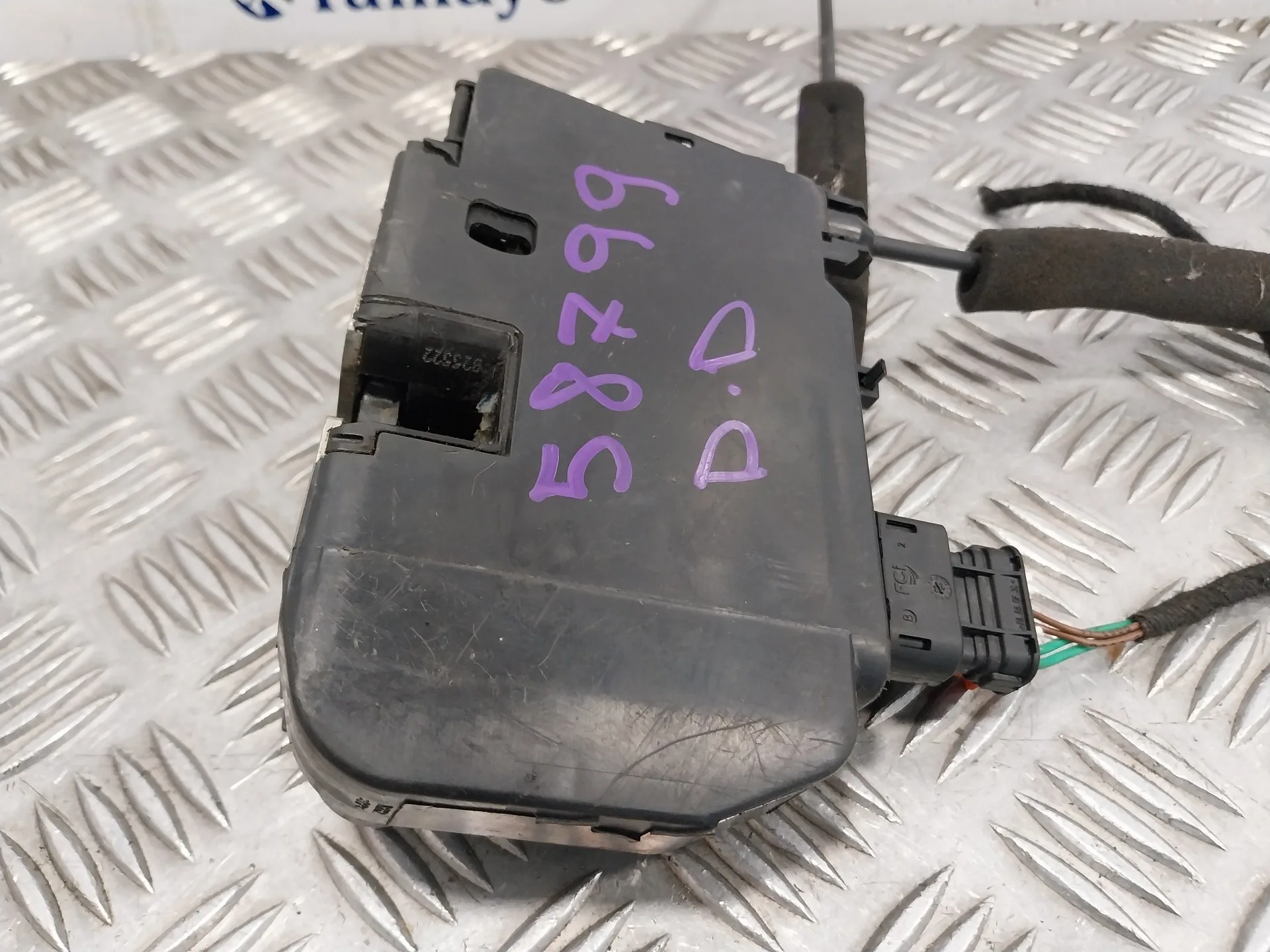 Cerradura Puerta Delantera Derecha para Iveco Daily Vi Caja/Chasis