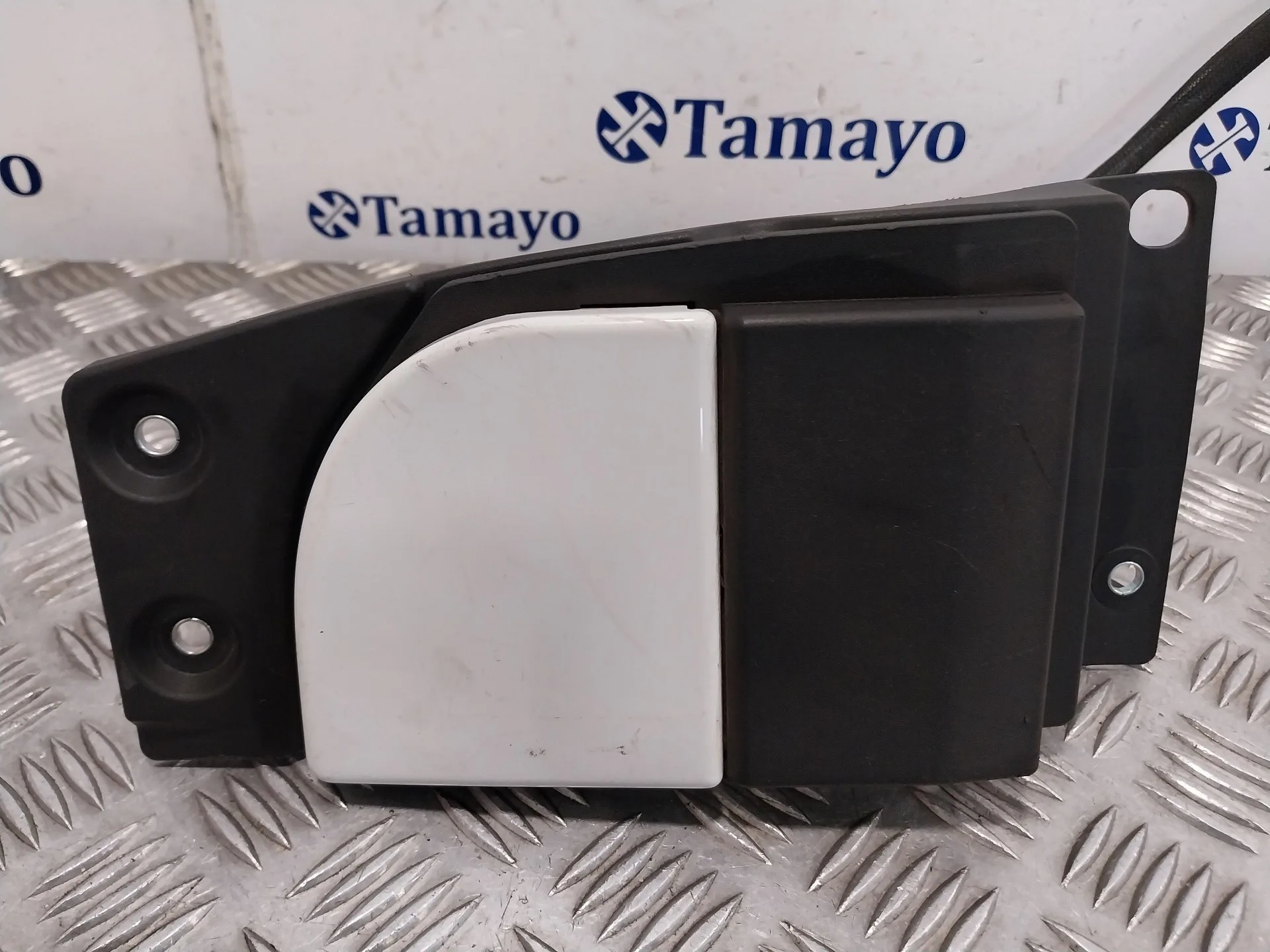 Tapa Exterior Combustible para Iveco Daily Vi Caja/Chasis