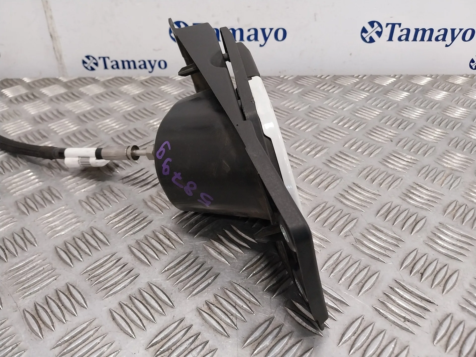 Tapa Exterior Combustible para Iveco Daily Vi Caja/Chasis