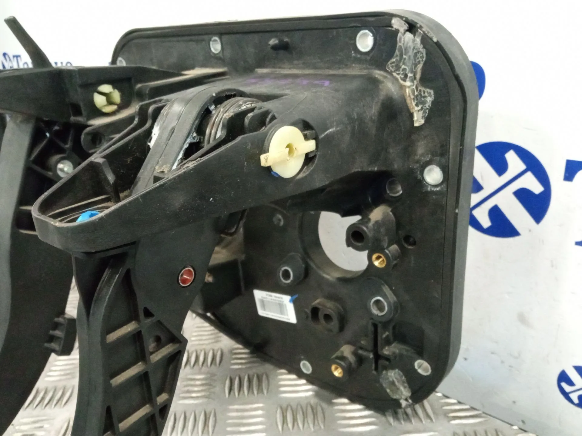 Pedal Embrague para Iveco Daily Vi Caja/Chasis