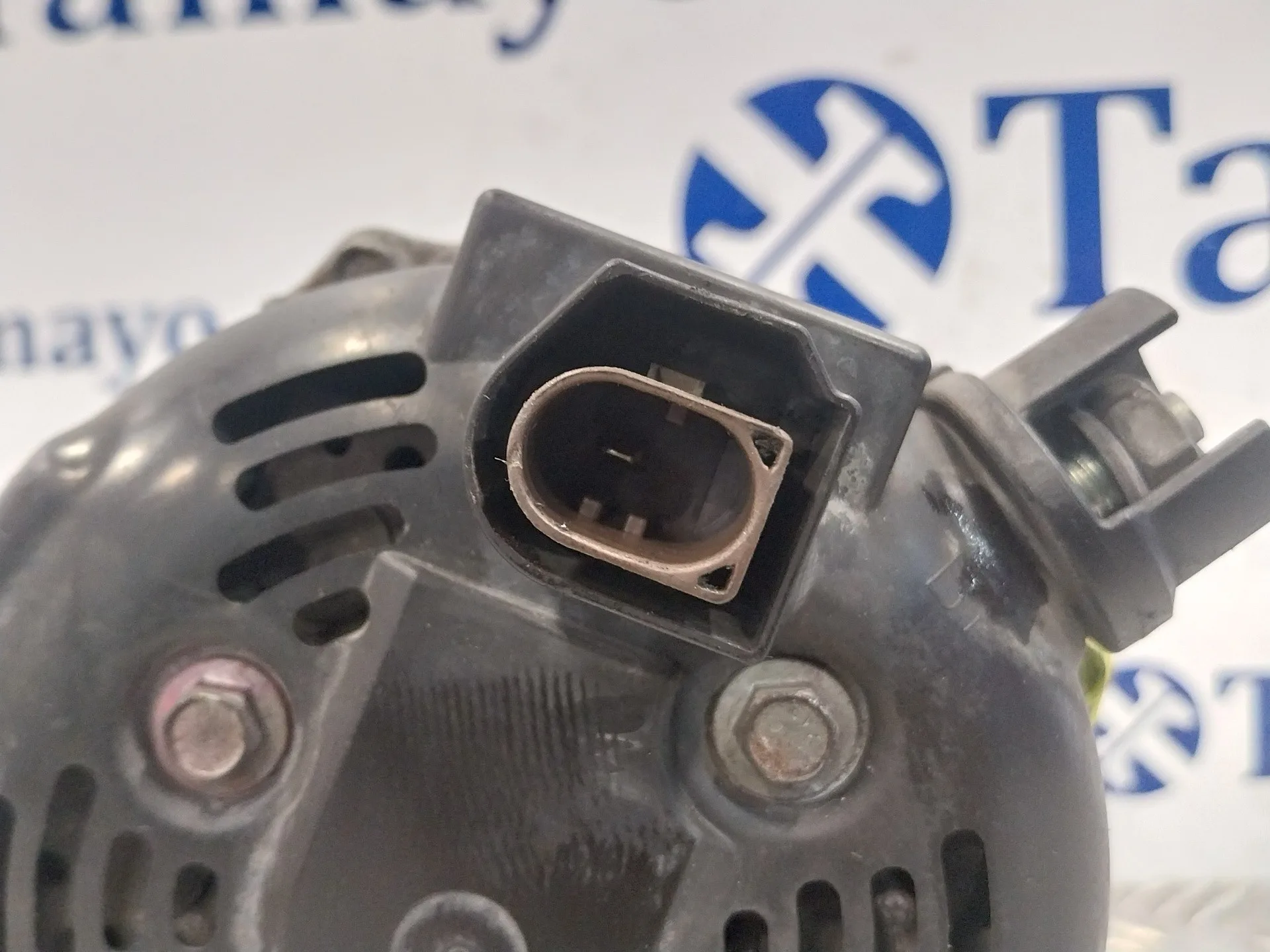 Alternador para Ford Fiesta (Ccn)