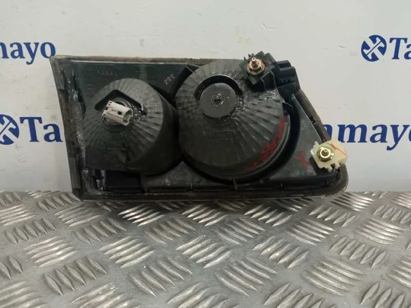 Piloto Trasero Derecho Interior para Mazda 6 Monovolumen (Gy)