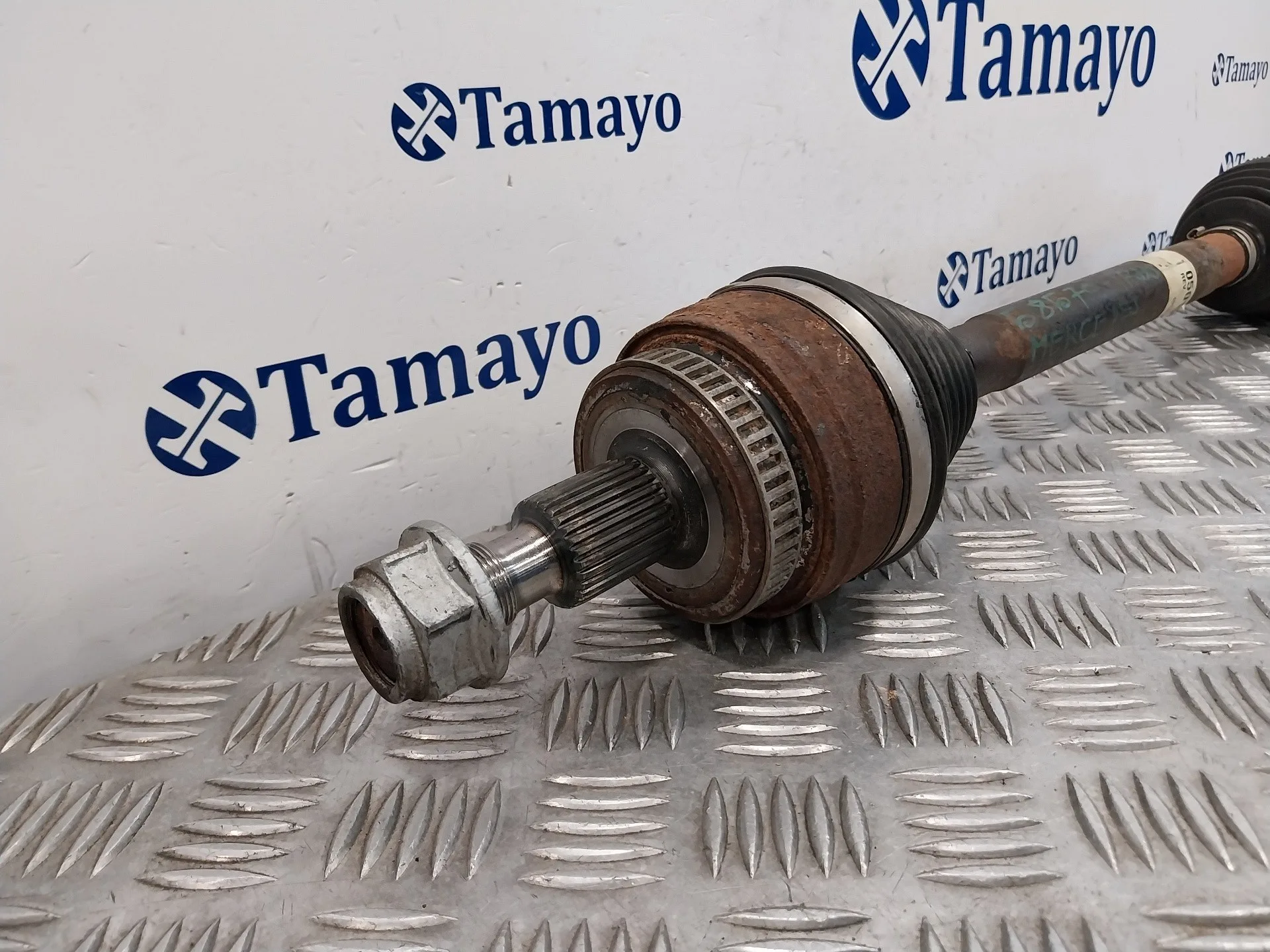 Transmision Trasera Derecha para Mercedes-Benz Clase M (W163)