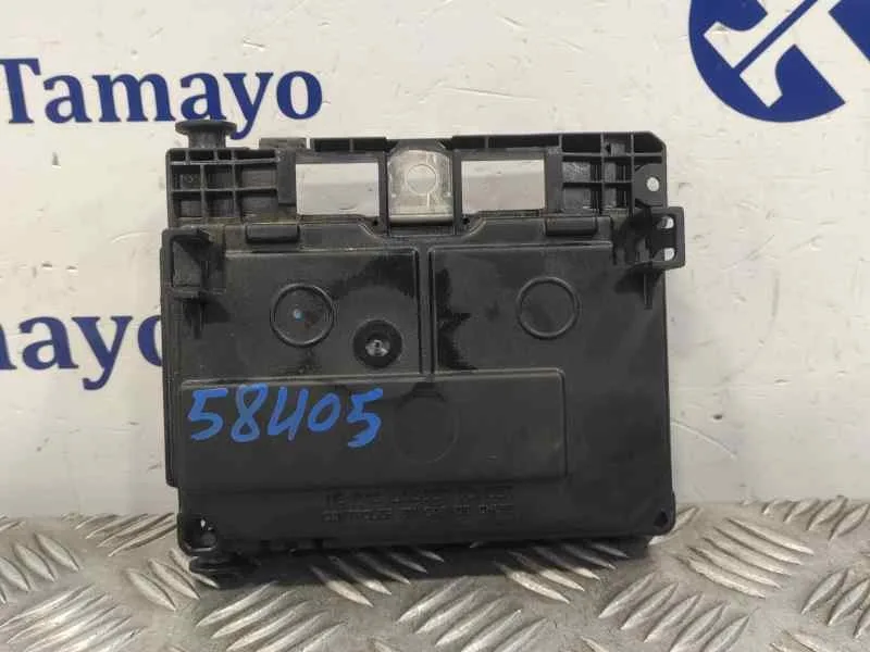 Caja Reles / Fusibles para Peugeot 407 Sw