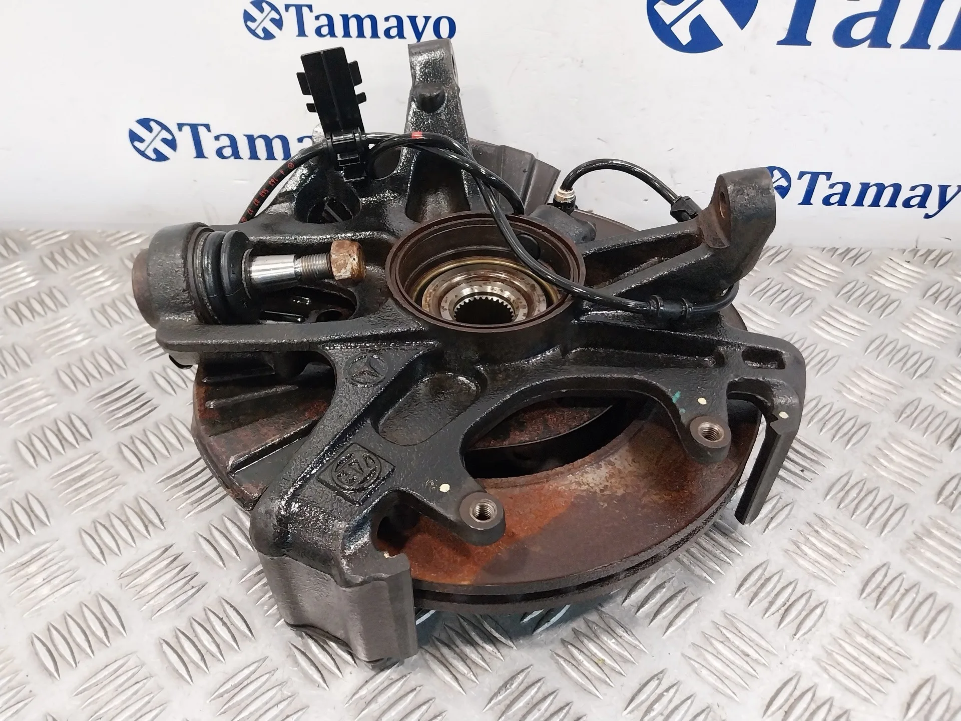 Mangueta Delantera Izquierda para Mercedes-Benz Clase M (W163)