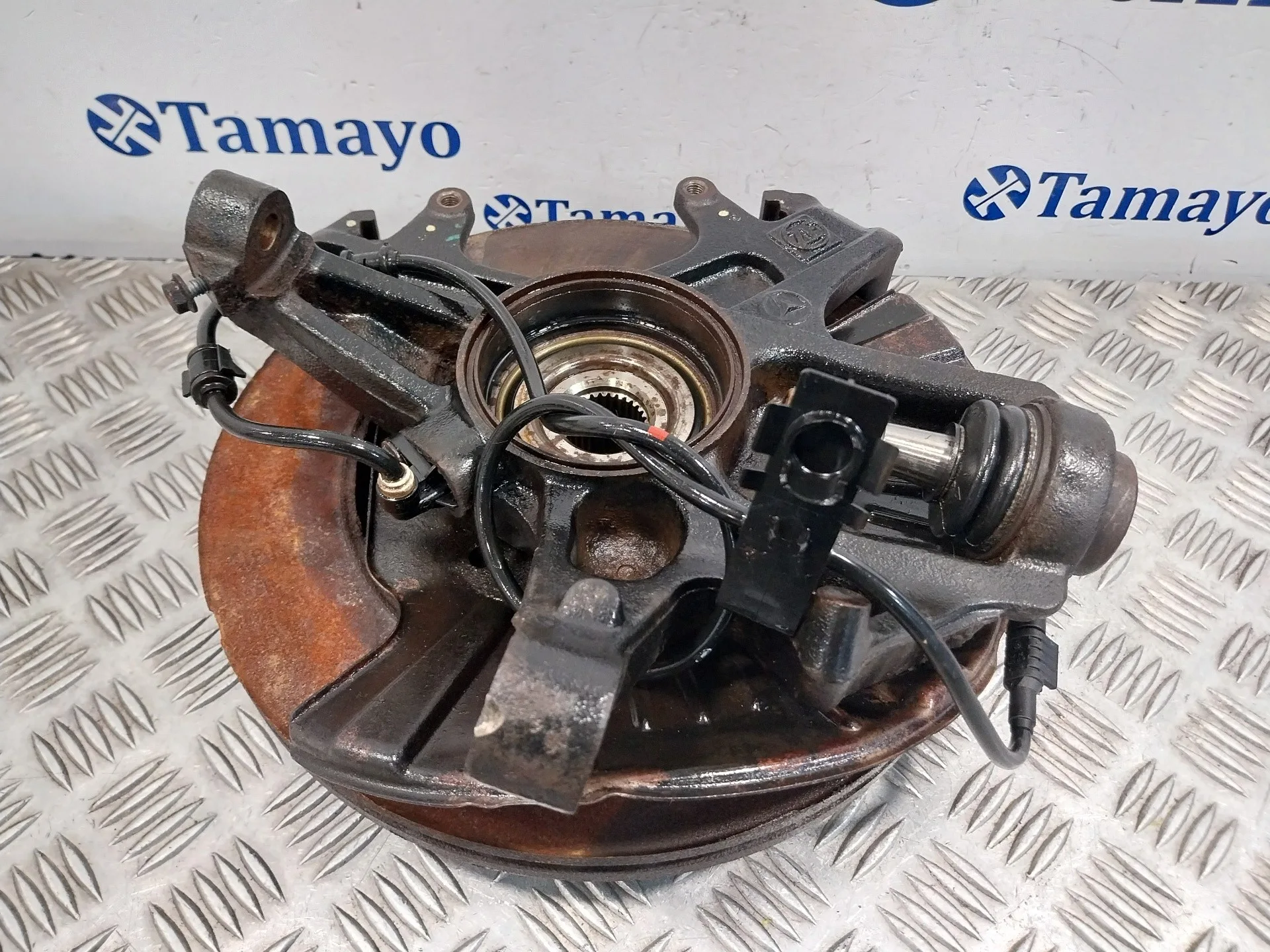 Mangueta Delantera Izquierda para Mercedes-Benz Clase M (W163)