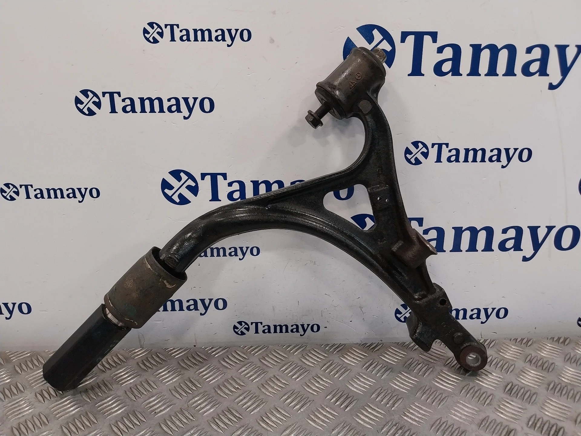 Brazo Suspension Inferior Delantero Derecho para Mercedes-Benz Clase M (W163)