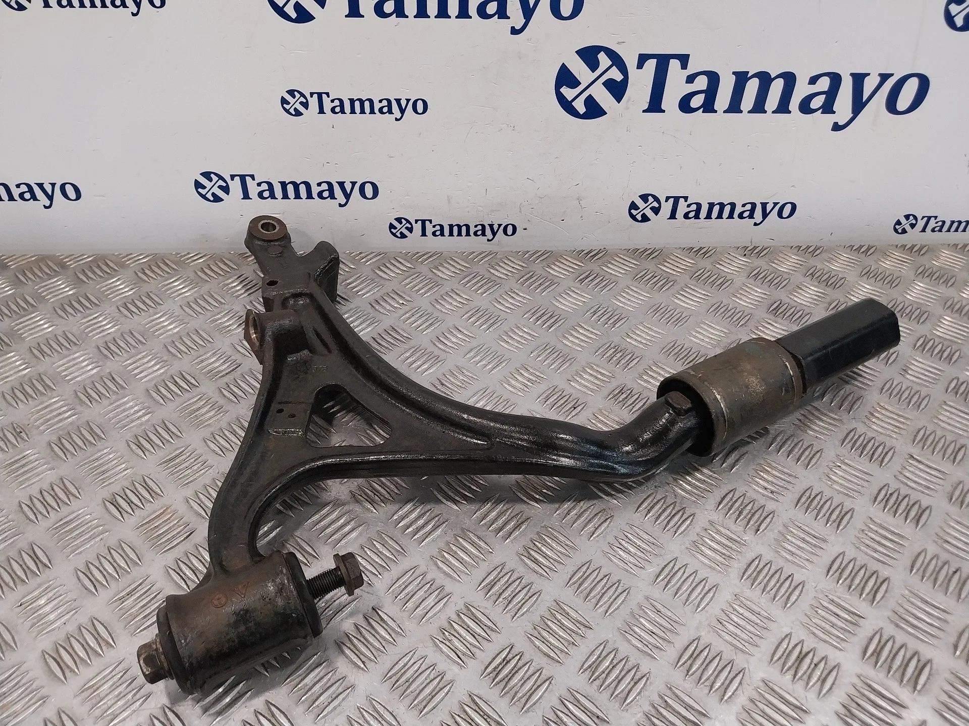 Brazo Suspension Inferior Delantero Derecho para Mercedes-Benz Clase M (W163)