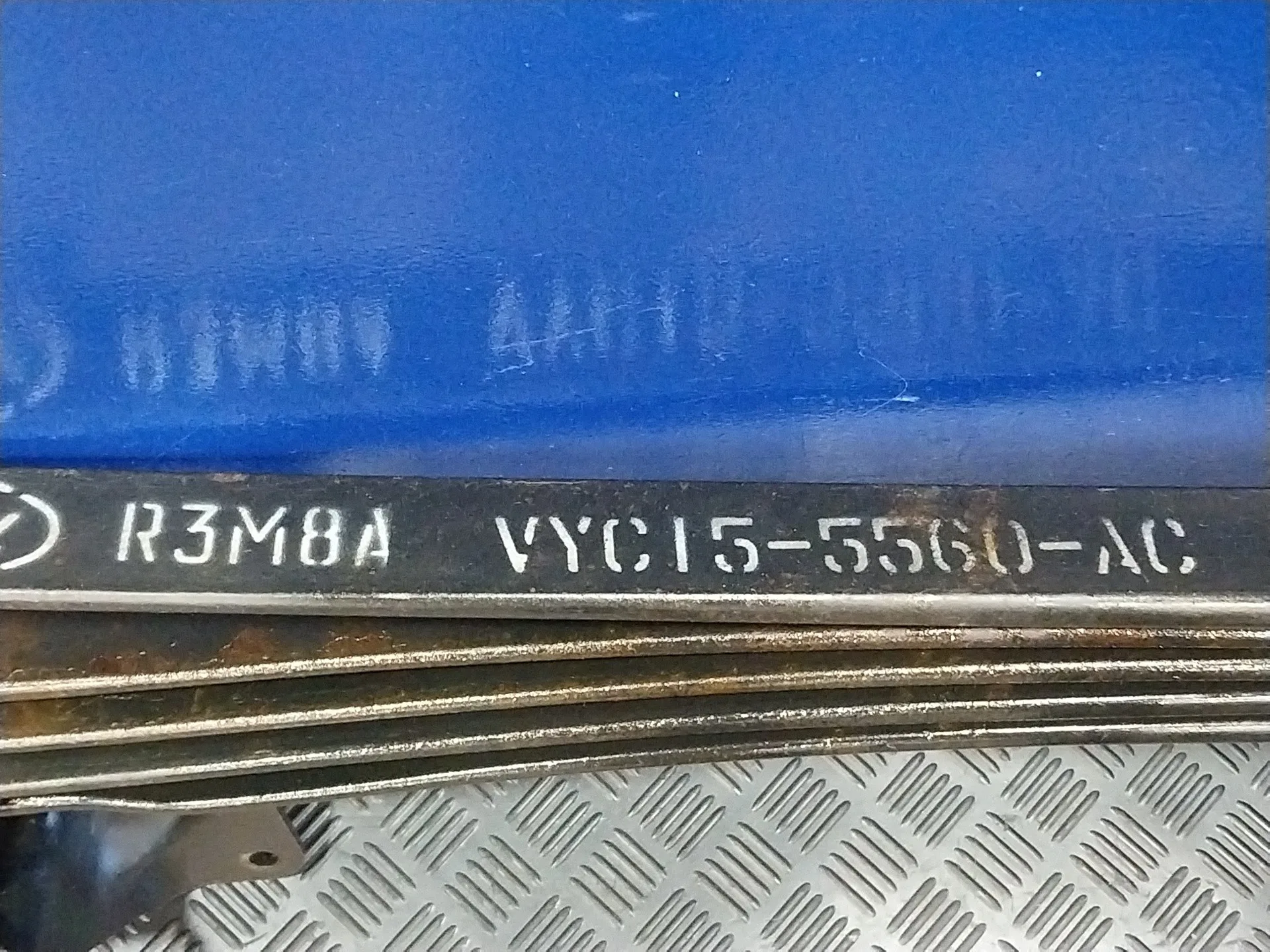 Ballesta Trasera para Ford Transit, Caja Cerr. Largo 95