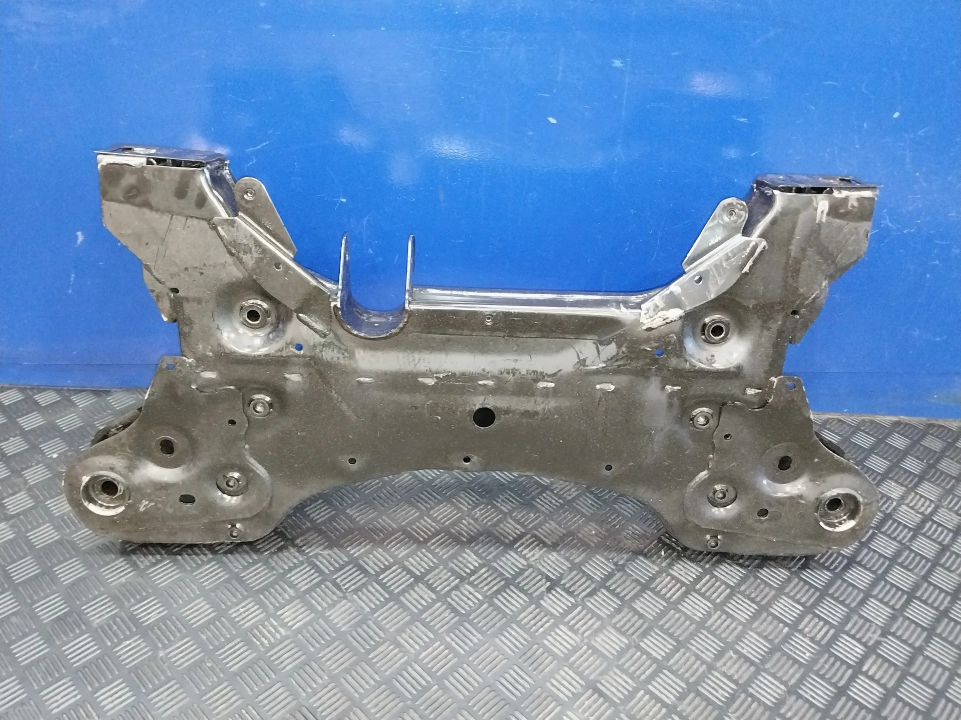 Puente Delantero para Nissan Interstar