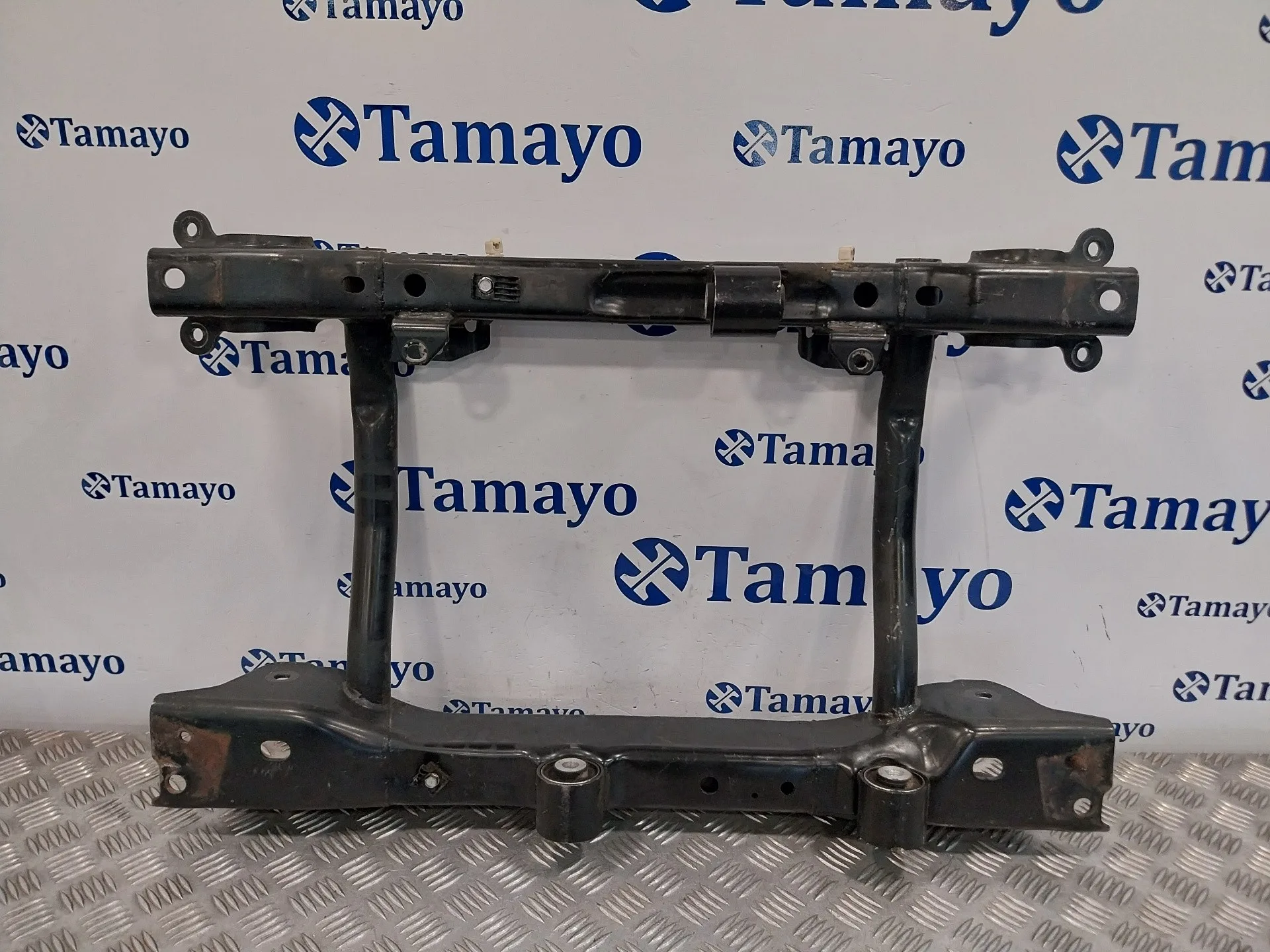 Subchasis Delantero para Mercedes-Benz Clase M (W163)