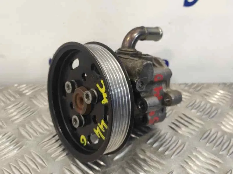 Bomba Direccion para Volkswagen Golf Iv Berlina (1J1)
