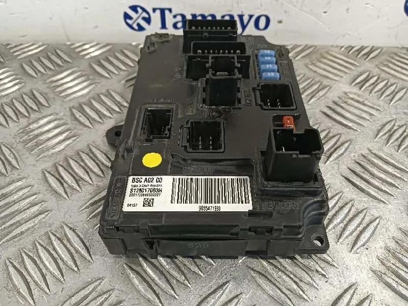 Caja Reles / Fusibles para Peugeot 407