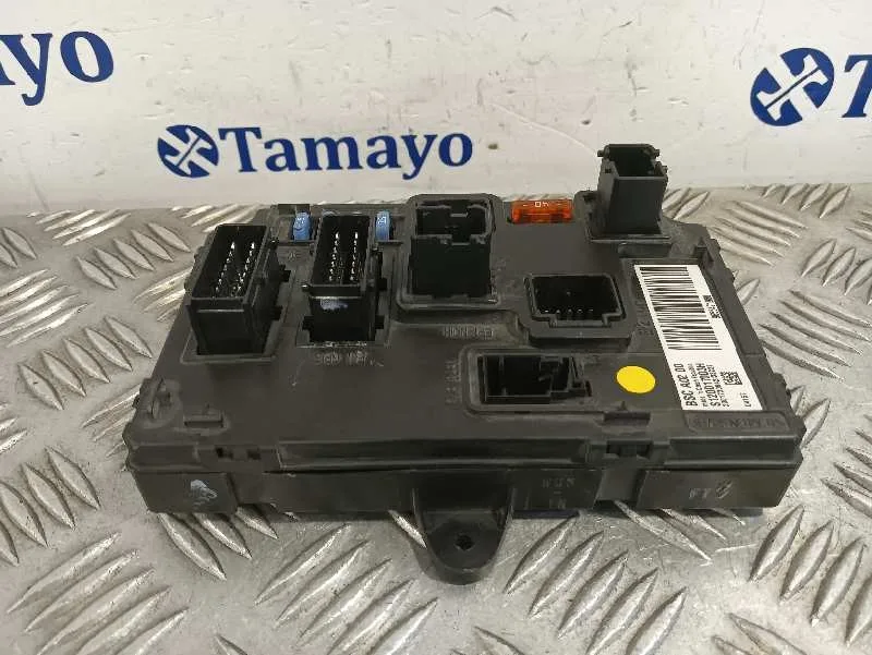 Caja Reles / Fusibles para Peugeot 407