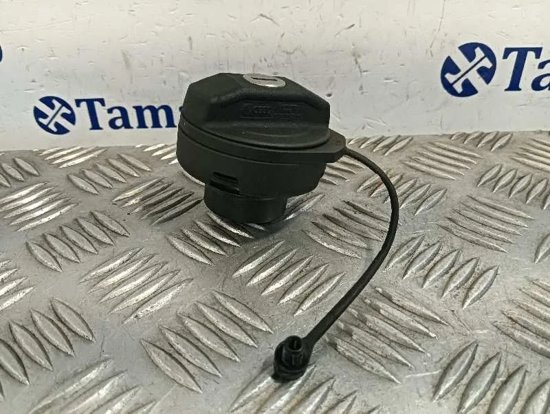 Tapon Combustible para Volkswagen Caddy Furgon/Kombi