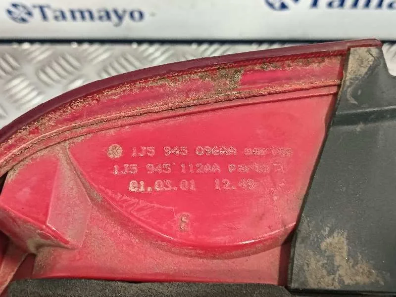 Piloto Trasero Derecho para Volkswagen Bora Berlina (1J2)