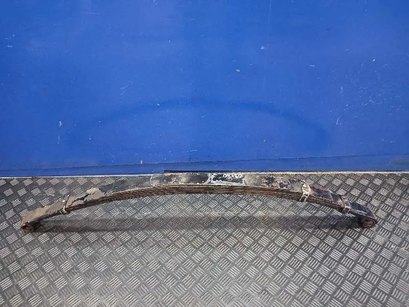 Ballesta Trasera para Nissan Patrol (K/W260)