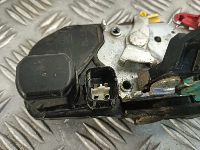 Cerradura Puerta Delantera Izquierda para Jeep Grand Cherokee Iii (Wh, Wk)