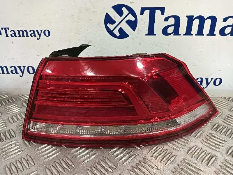Piloto Trasero Derecho para Volkswagen Passat Lim. (3G2)