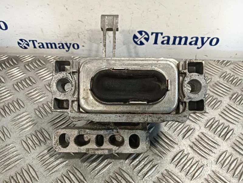 Soporte Motor Derecho para Volkswagen Passat Lim. (3G2)