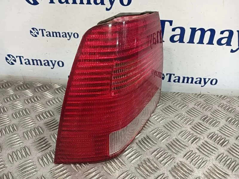 Piloto Trasero Izquierdo para Volkswagen Bora Berlina (1J2)