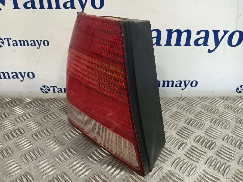 Piloto Trasero Izquierdo para Volkswagen Bora Berlina (1J2)