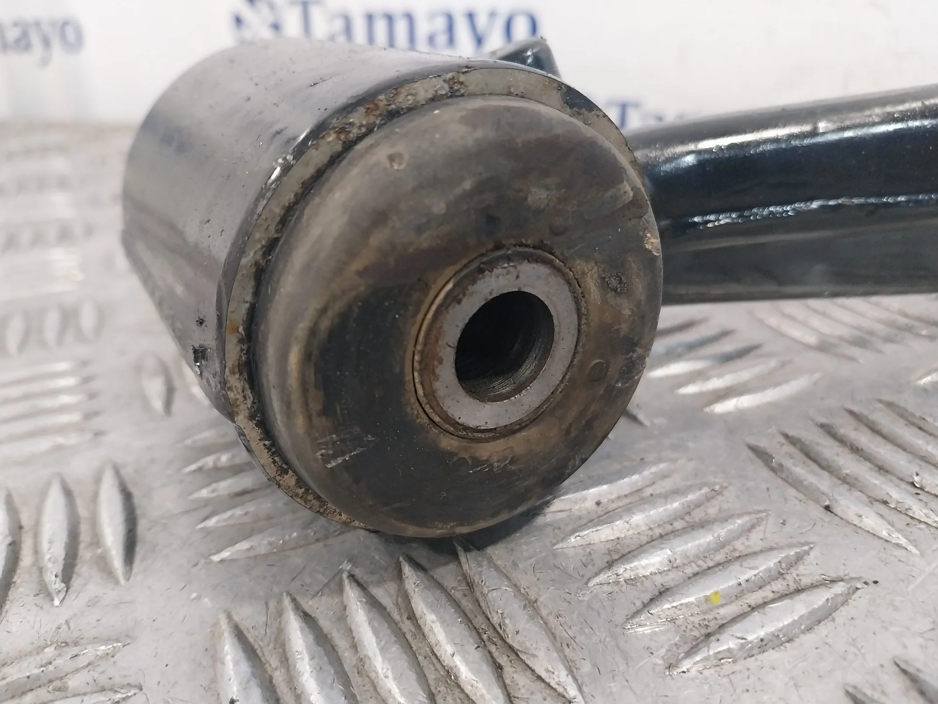 Brazo Suspension Inferior Trasero Derecho para Mercedes-Benz Clase M (W163)