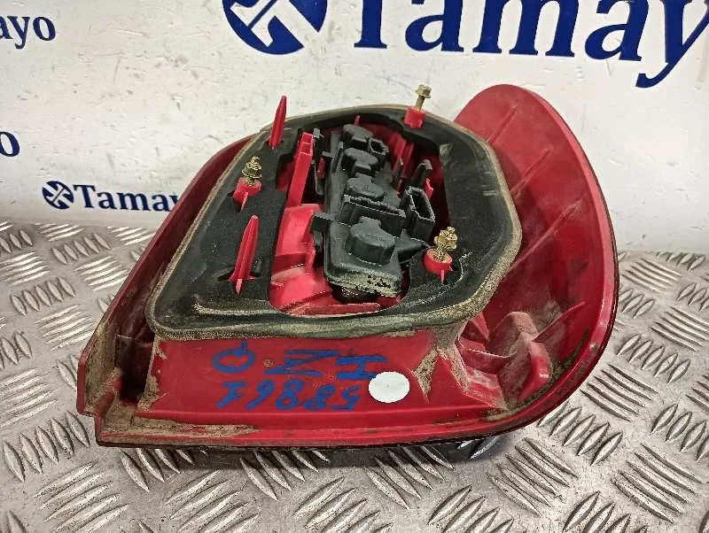 Piloto Trasero Izquierdo para Volkswagen Polo Berlina (6N2)