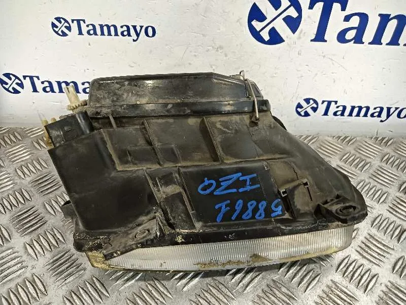 Faro Izquierdo para Volkswagen Polo Berlina (6N2)