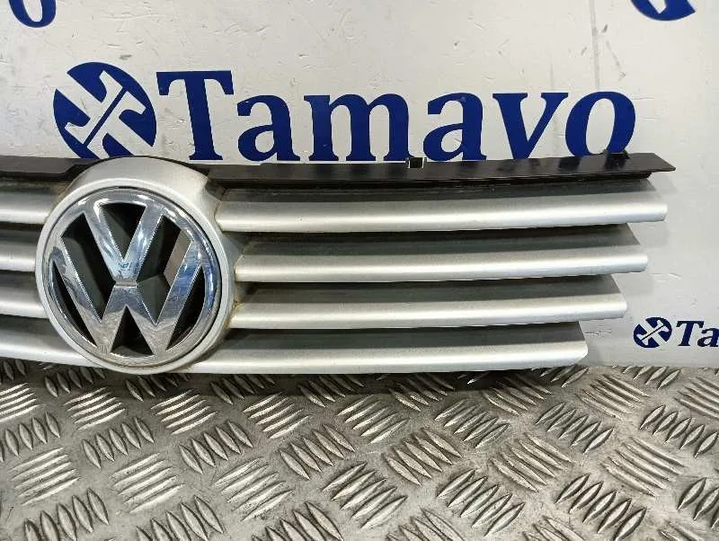 Rejilla Delantera para Volkswagen Polo Berlina (6N2)