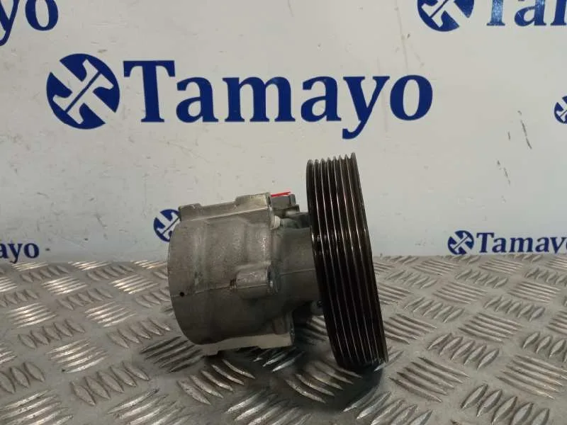 Bomba Direccion para Nissan Primera Berlina (P12)