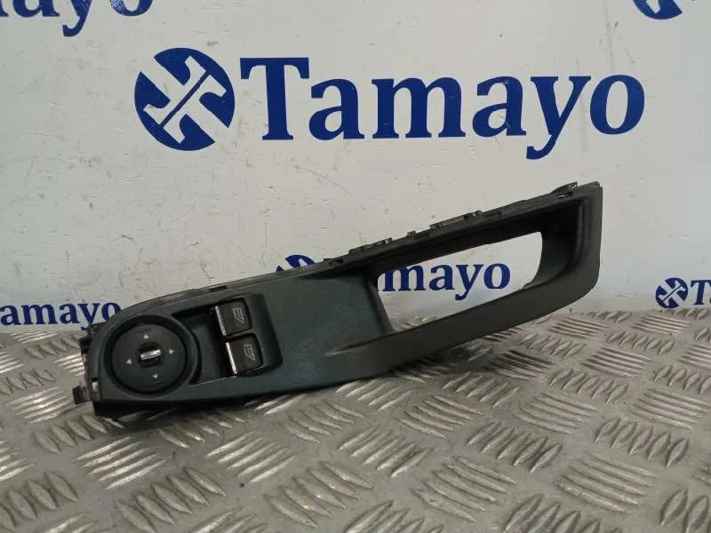 Mando Elevalunas Delantero Izquierdo para Ford Fiesta (Ccn)