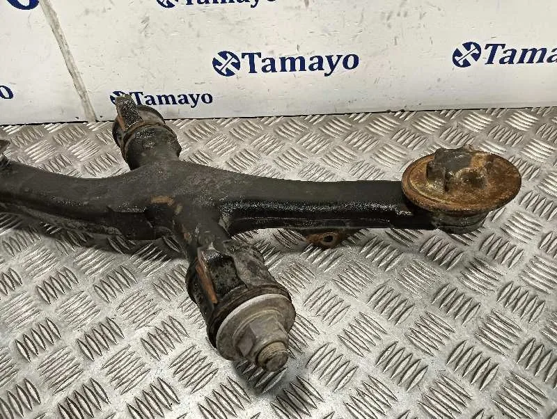 Brazo Suspension Inferior Delantero Derecho para Nissan Interstar Mod. 04 (X70)