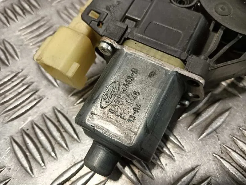 Elevalunas Delantero Derecho para Ford Fiesta (Ccn)