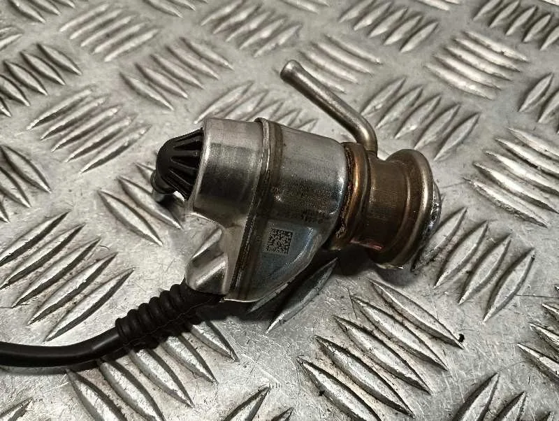 Inyector para Volkswagen Passat Lim. (3G2)