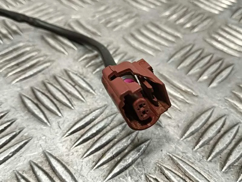 Inyector para Volkswagen Passat Lim. (3G2)